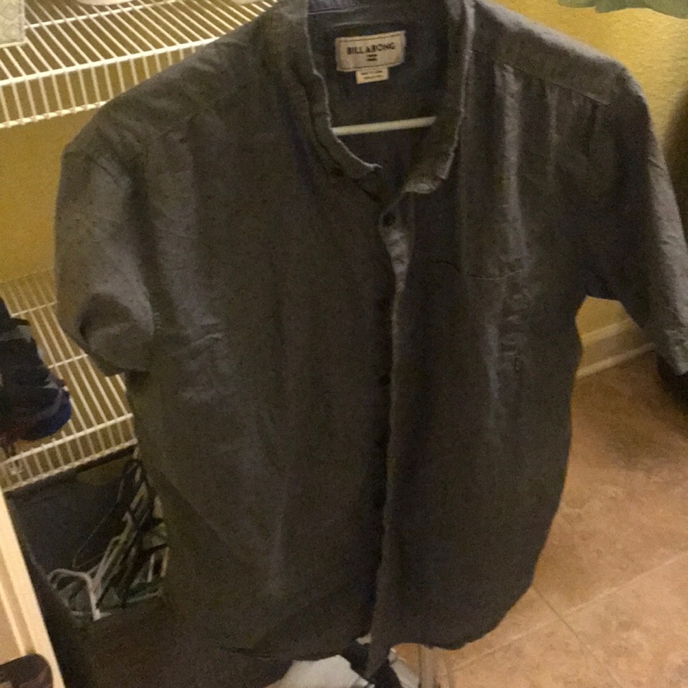Short sleeve button down billabong